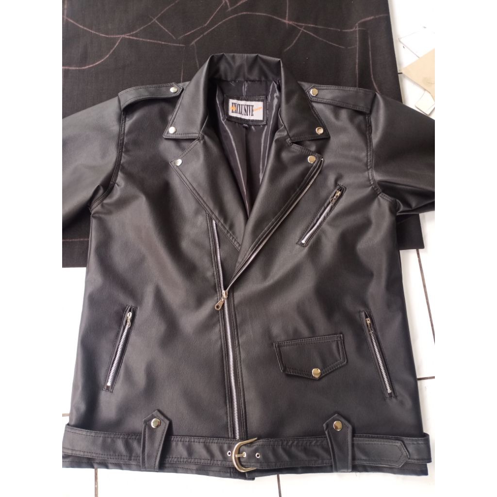 jaket kulit model ramones