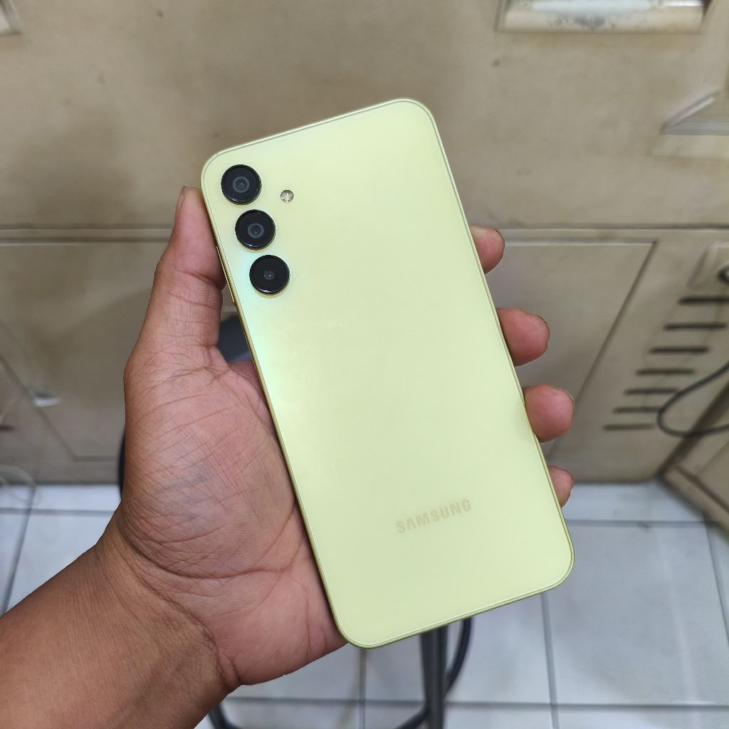 samsung galaxy a15 5g sein ram 8/256 gb second