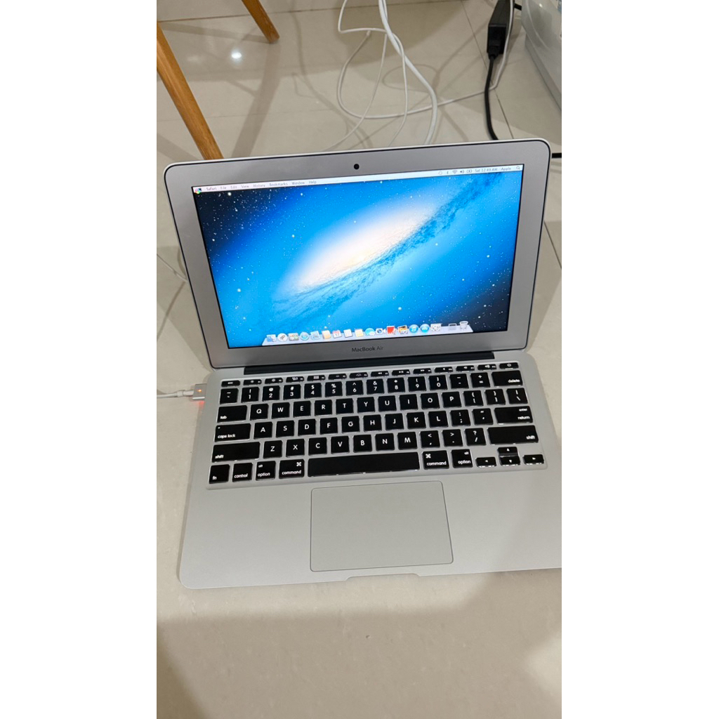 PRELOVED - Macbook Air 2012 64GB 13inch Laptop Apple Bekas