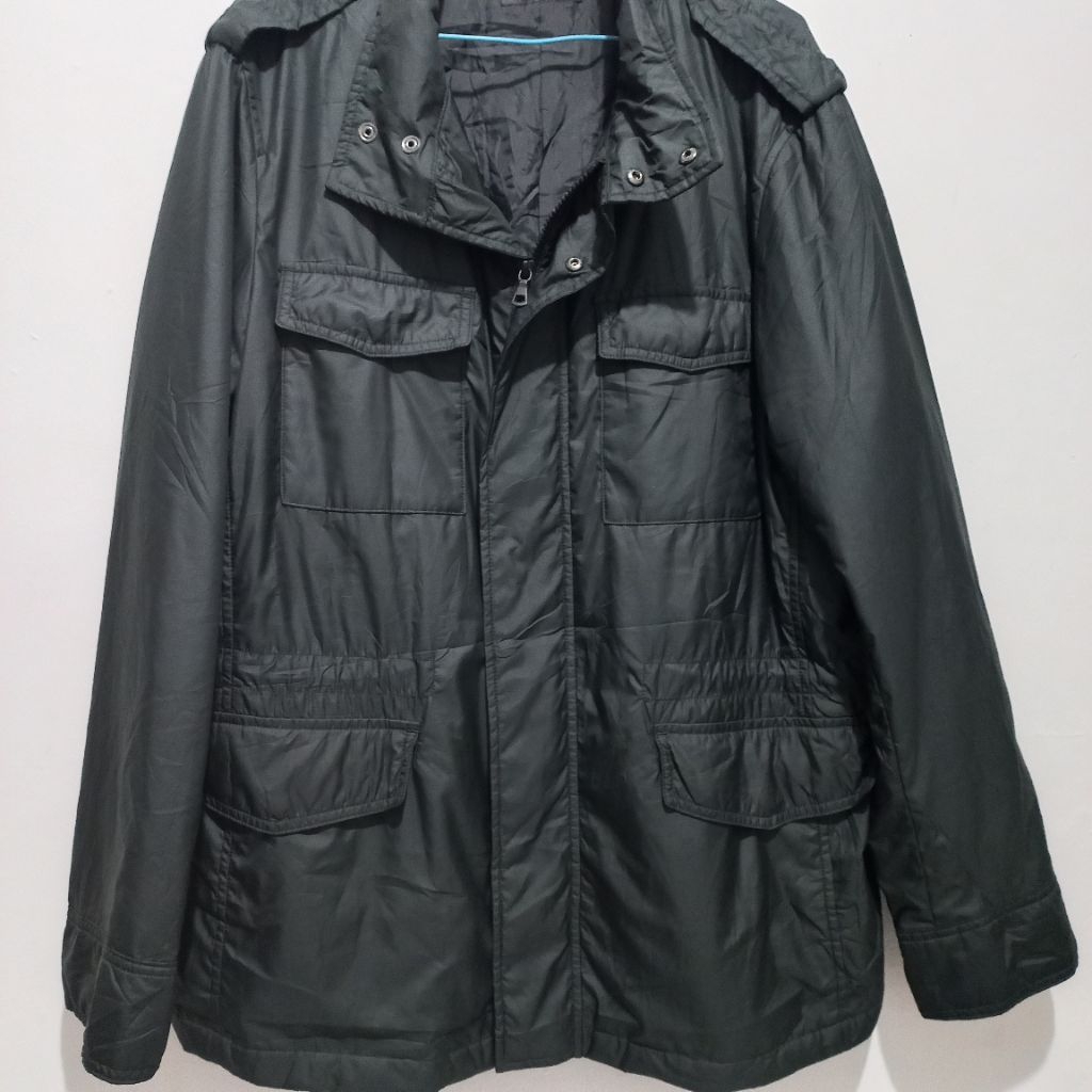 SemiParka Uniqlo Hidden Hodie Model M65