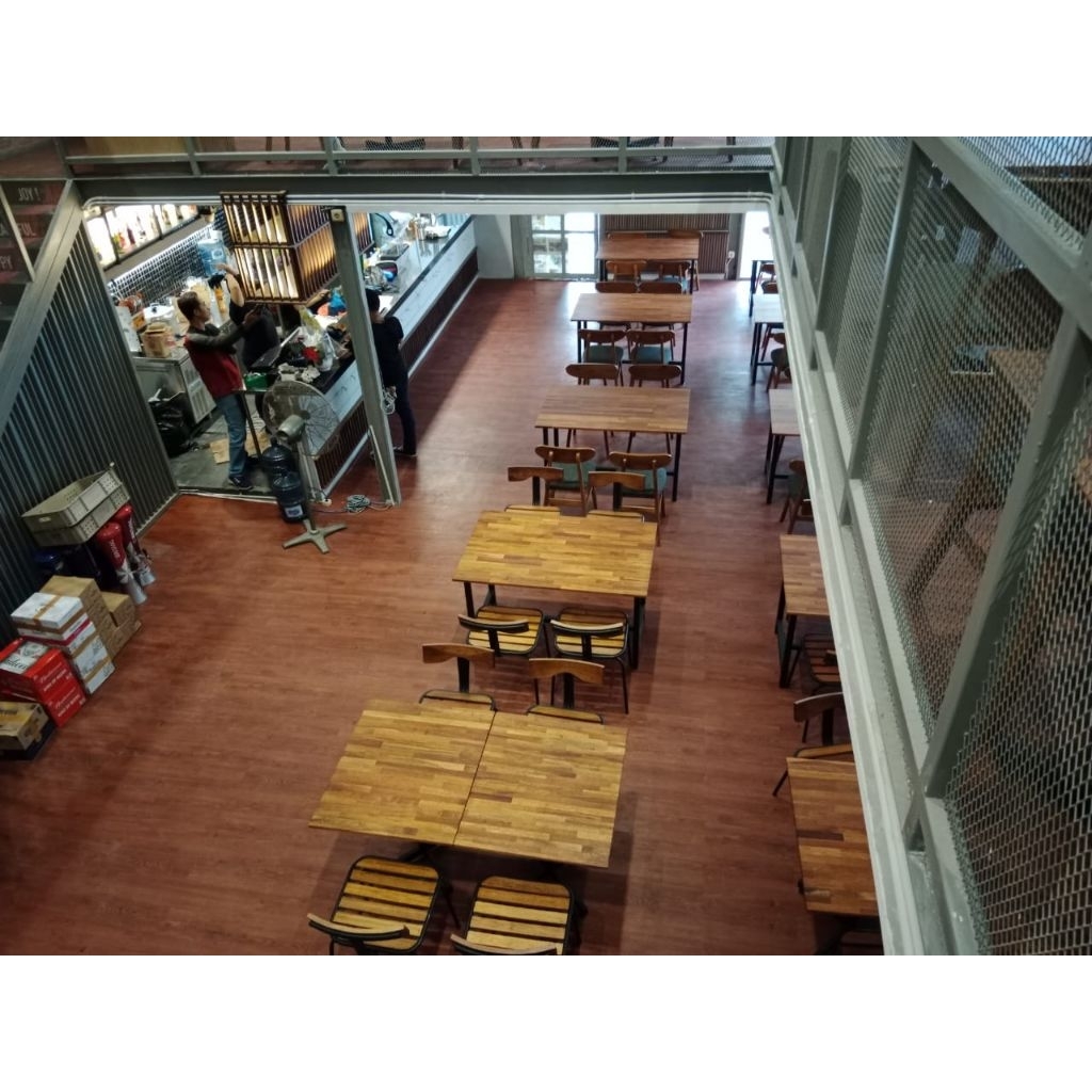 saet meja dan kursi cafe castem fjl