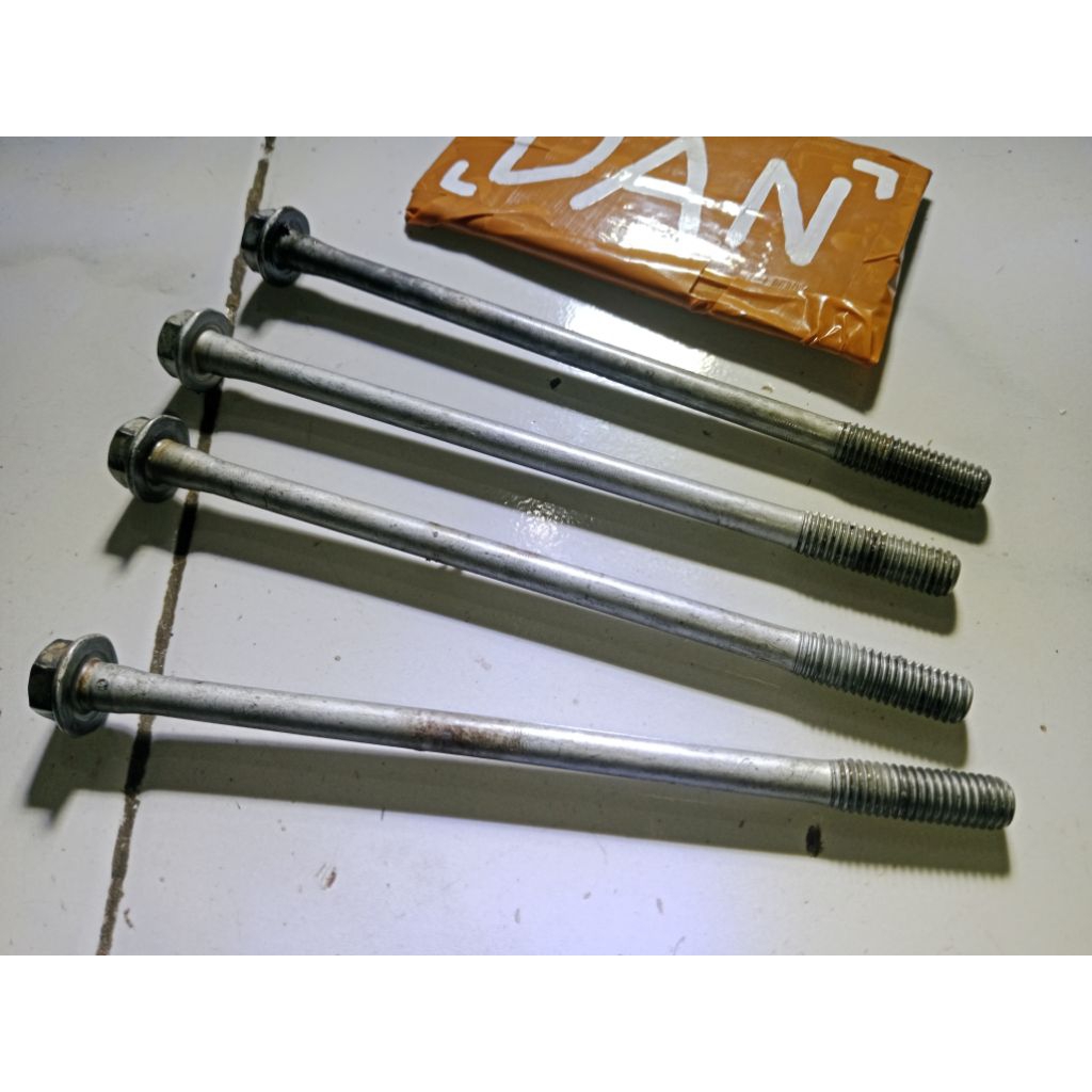 baut head satria fu karbu baut ancer tusuk sate suzuki satria fu karbu ori lepasan