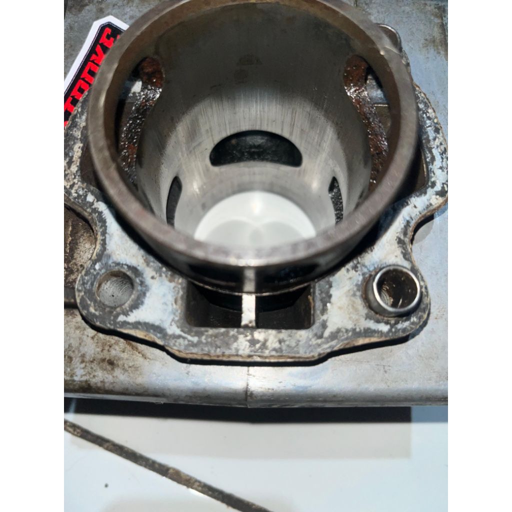 Blok satria 2 tak blok set piston, os 25,satria 2 tak, isi 2 copotan orginal pnp hiu lumba satria 2t