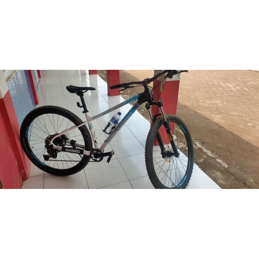 Polygon xtrada 5 2025 LG