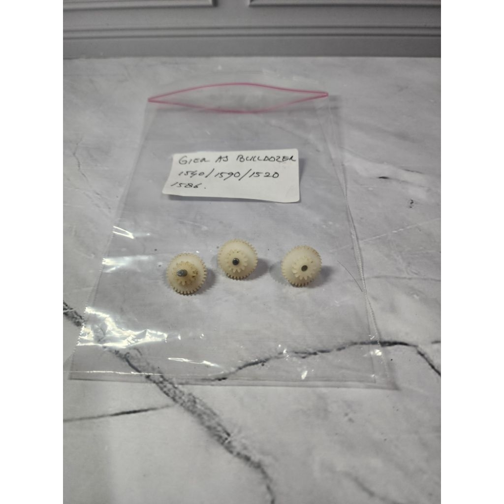 Huina RC Prat Gear Bulldozer