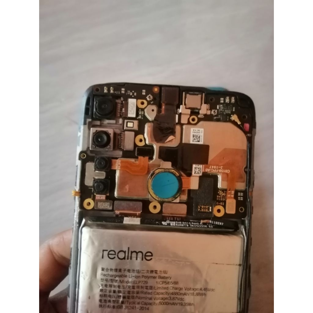 Mesin Realme 5i Ram 4/64 No Pola. Minus kamera depan gak bisa, Selainnya suda di tes normal semua