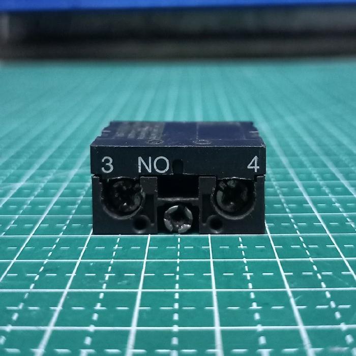 SCHNEIDER ZB2-BE101 ZB2-BE102 Contact Block - ZB2-BE102 (NC)