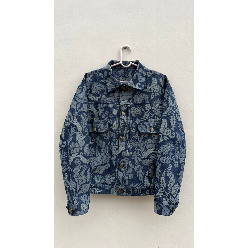 Jacquard Type II jaket