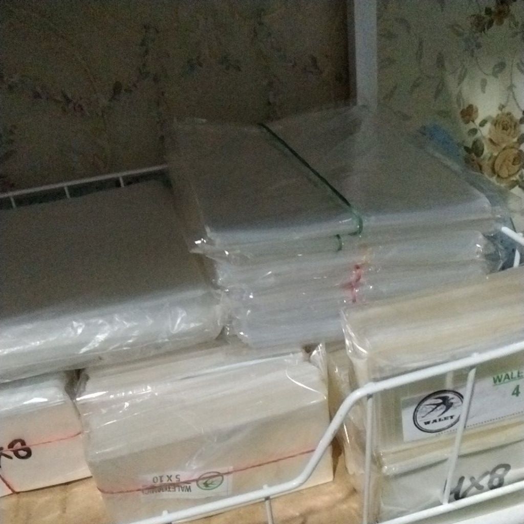 Plastik Opp kaca Bening (100grm)