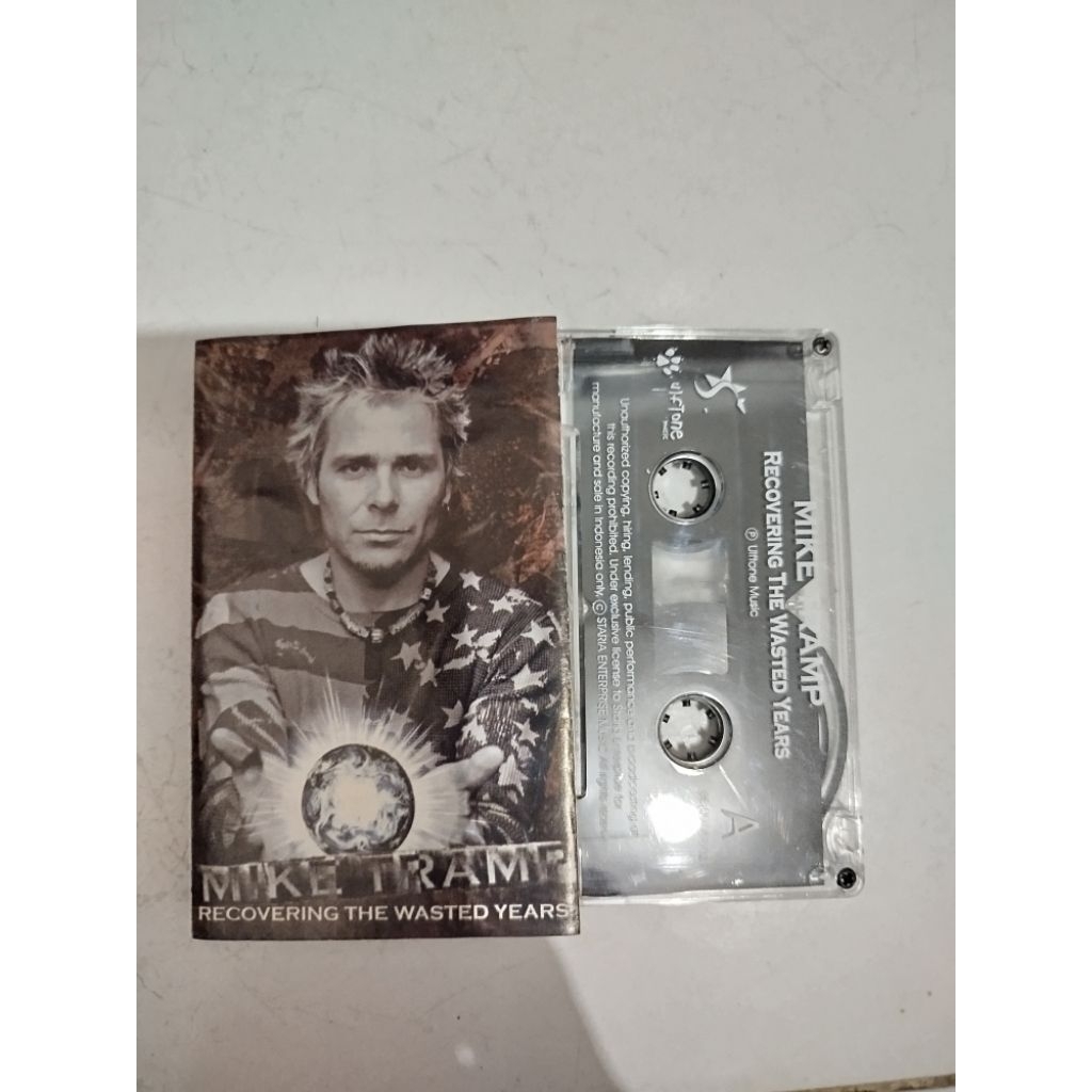 Kaset Mike Tramp member White Lion
