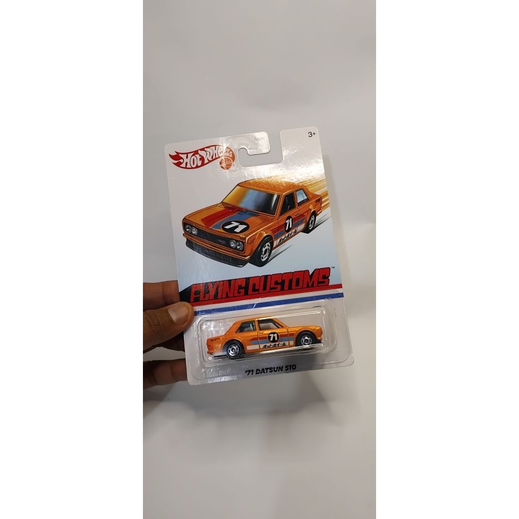 hotwheels flying custom datsun bb510 (Collectible Item)