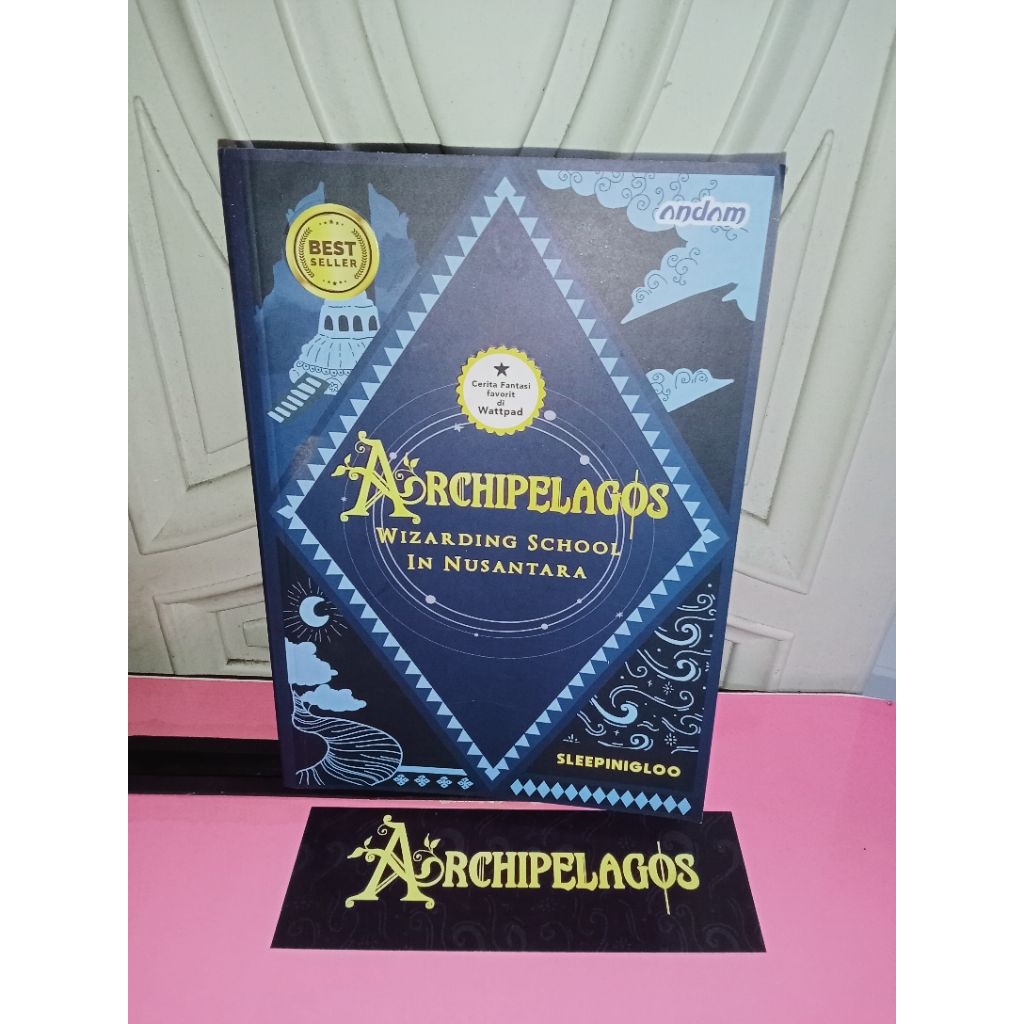 Novel Preloved "Archipelagos"