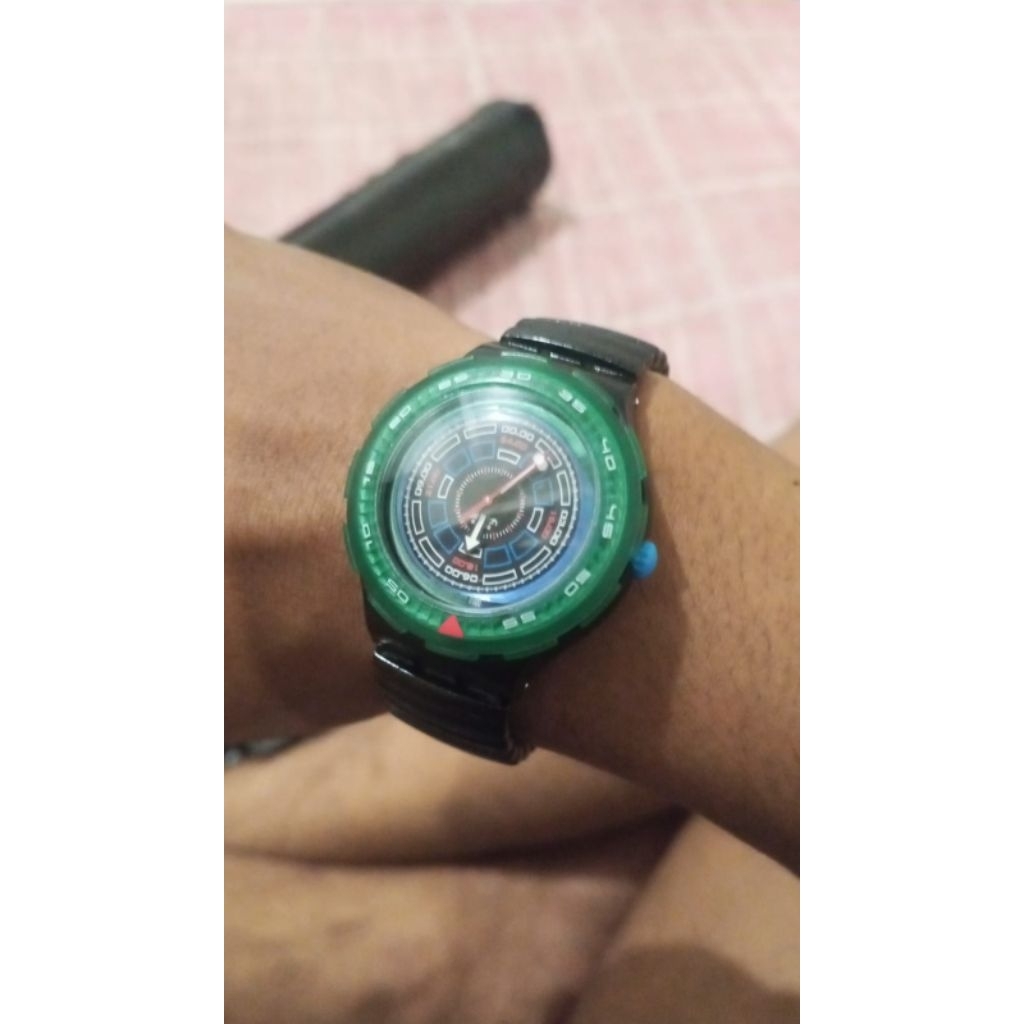 Swatch Scuba Snowpass dan Swatch Jelly buble