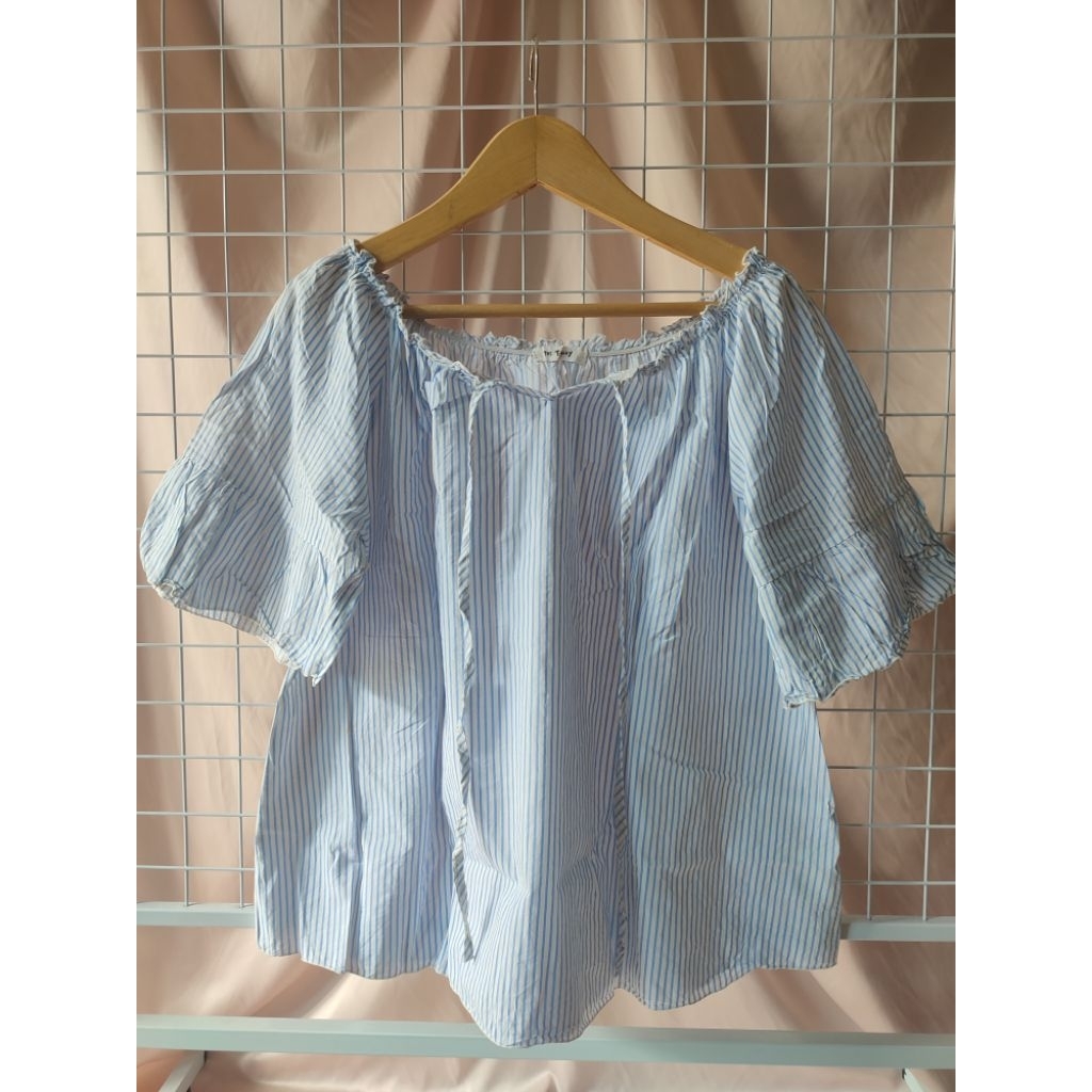 Blouse salur lengan balon