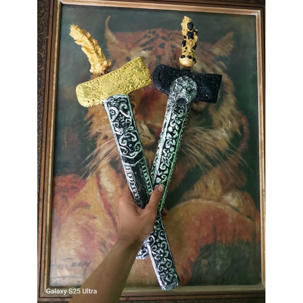 sepasang keris bali lombok wingt