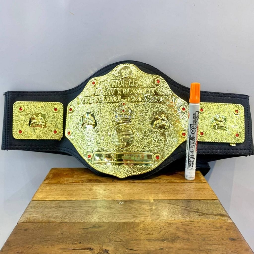 aksesoris props cosplay wrestling wwe belt sabuk smack down wwe figure champ Skala 1:1 Bisa dipakai 