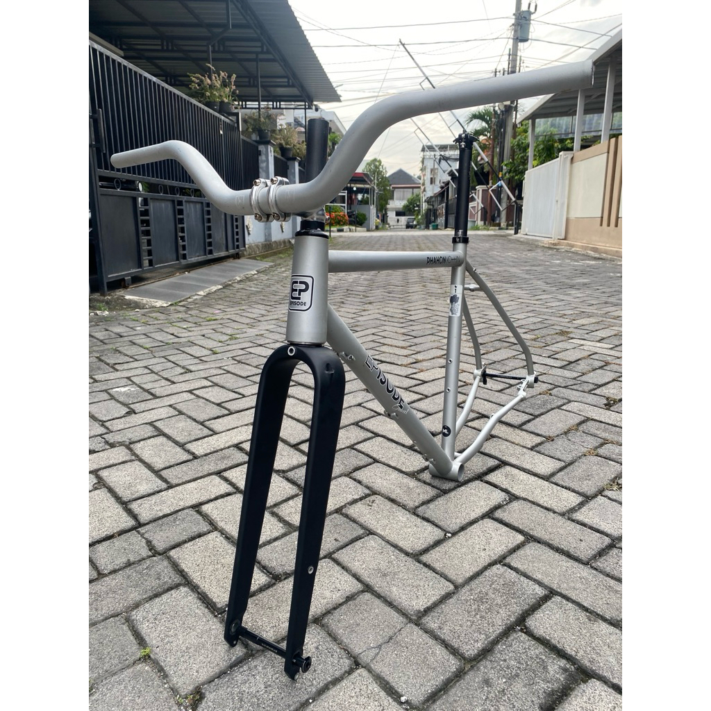 frame episode gravel (frame only)