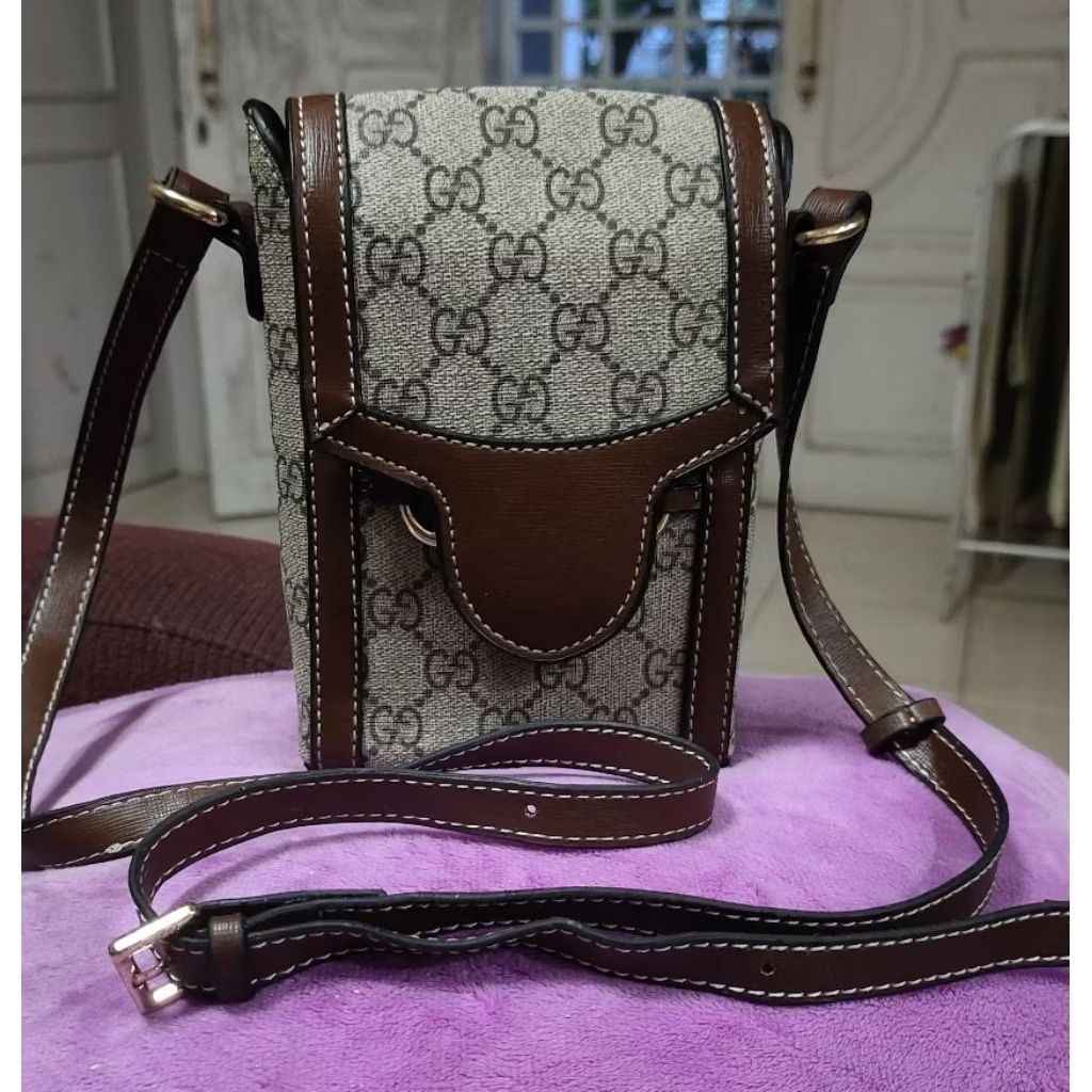 Gucci Florence  GG Mini, Phone Case Shoulder Bag