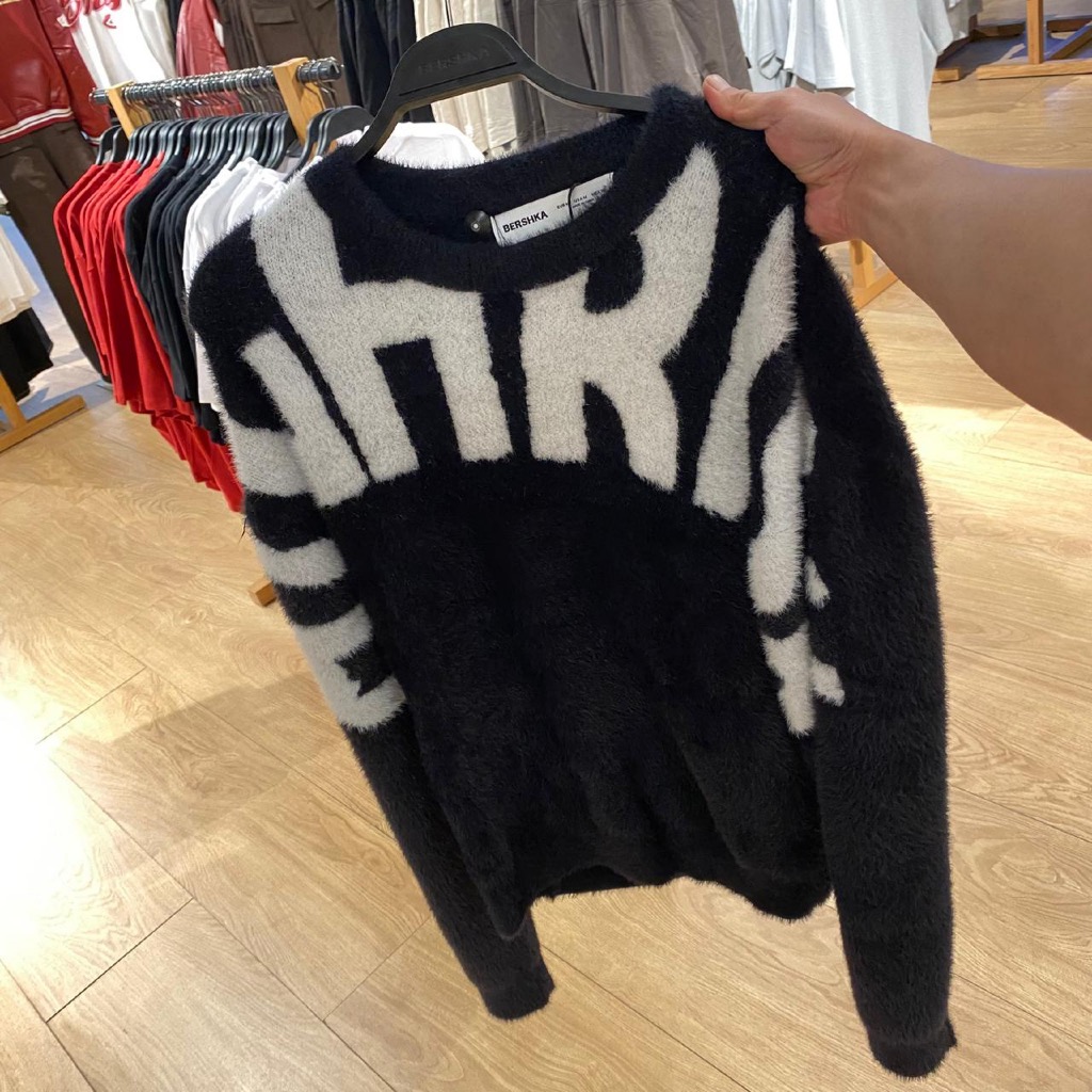 JASTIP. Bershka (MAN)