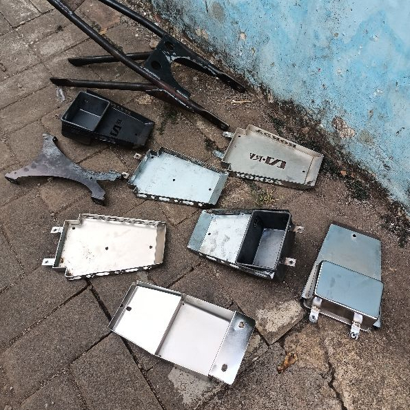 DUDUKAN PANGKON AKI CB GL100 TIGER /PANGKON BREKET DUDUKAN AKI /PANGKON WADAH AKI CB GL100