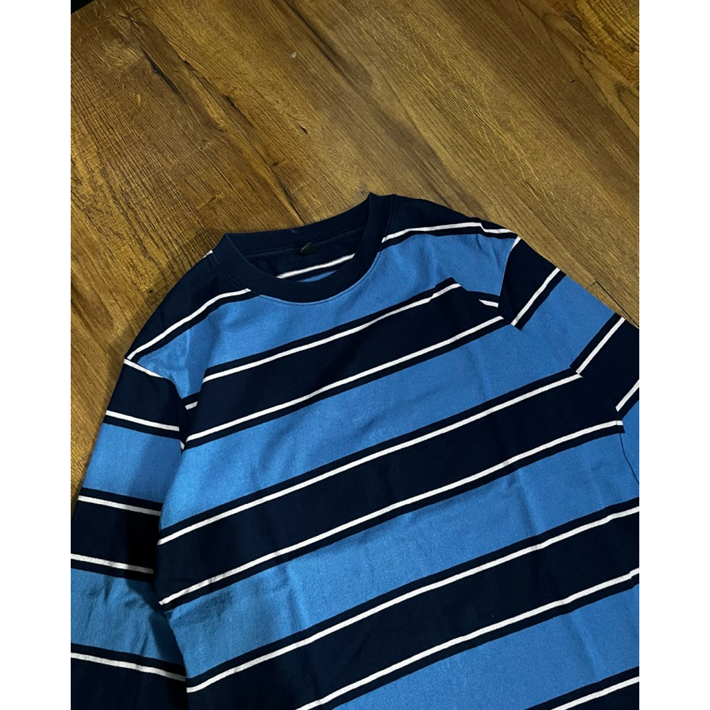 Uniqlo Longsleeve Blue Stripe