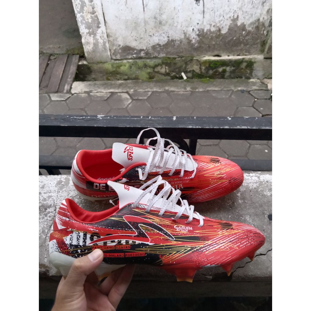 Specs Accelerator Lightspeed 3 Garuda Attack FG