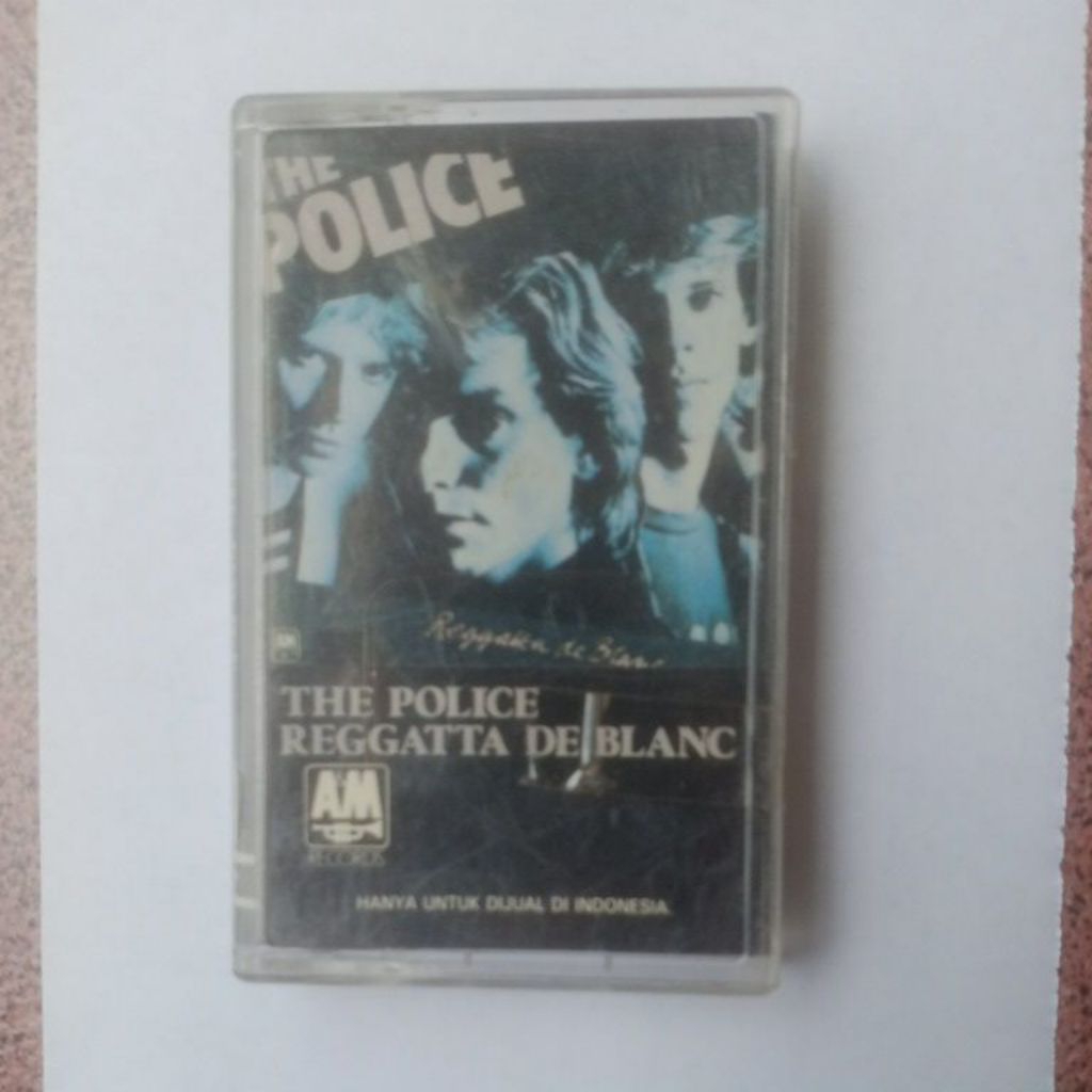 kaset album the police