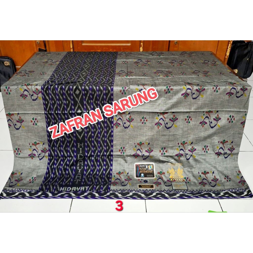 Sarung HIDAYAT Full sutera 100% motif kotak Jadul, Hidayat tipe MST Full sutera terlaris