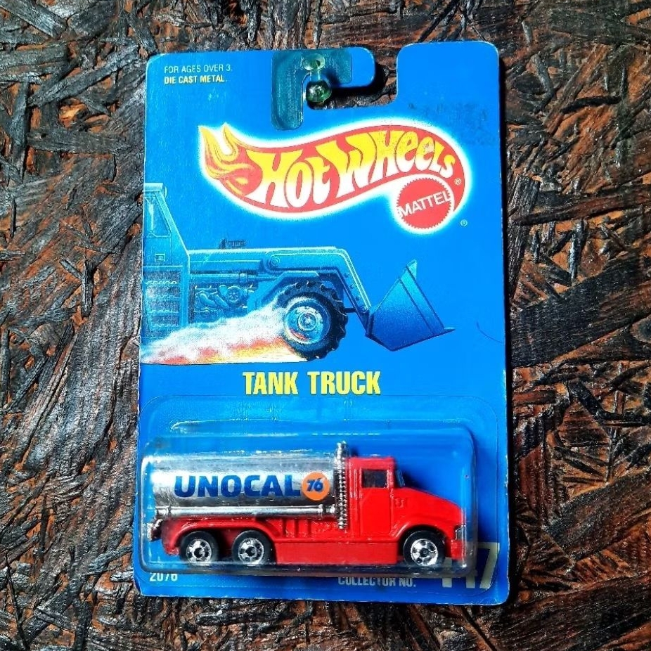 Hot Wheels Tank Truck Merah Blackwall Blue Card 1992
