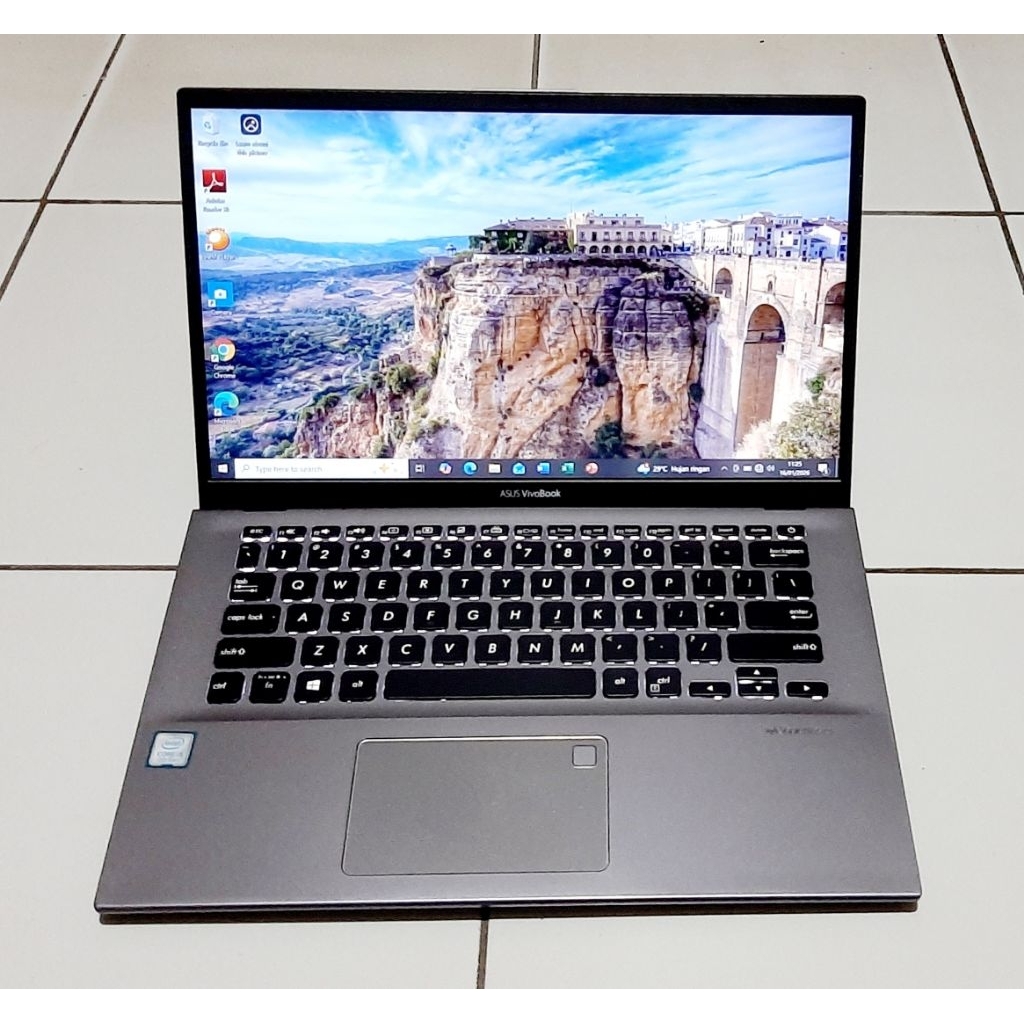 Laptop Asus Vivobook A412FA Slim Core i5 Gen 8 SSD 256gb Ram 8gb Normal Baterai Ok
