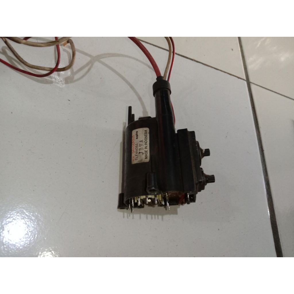 Playback tv Panasonic TLF4N051