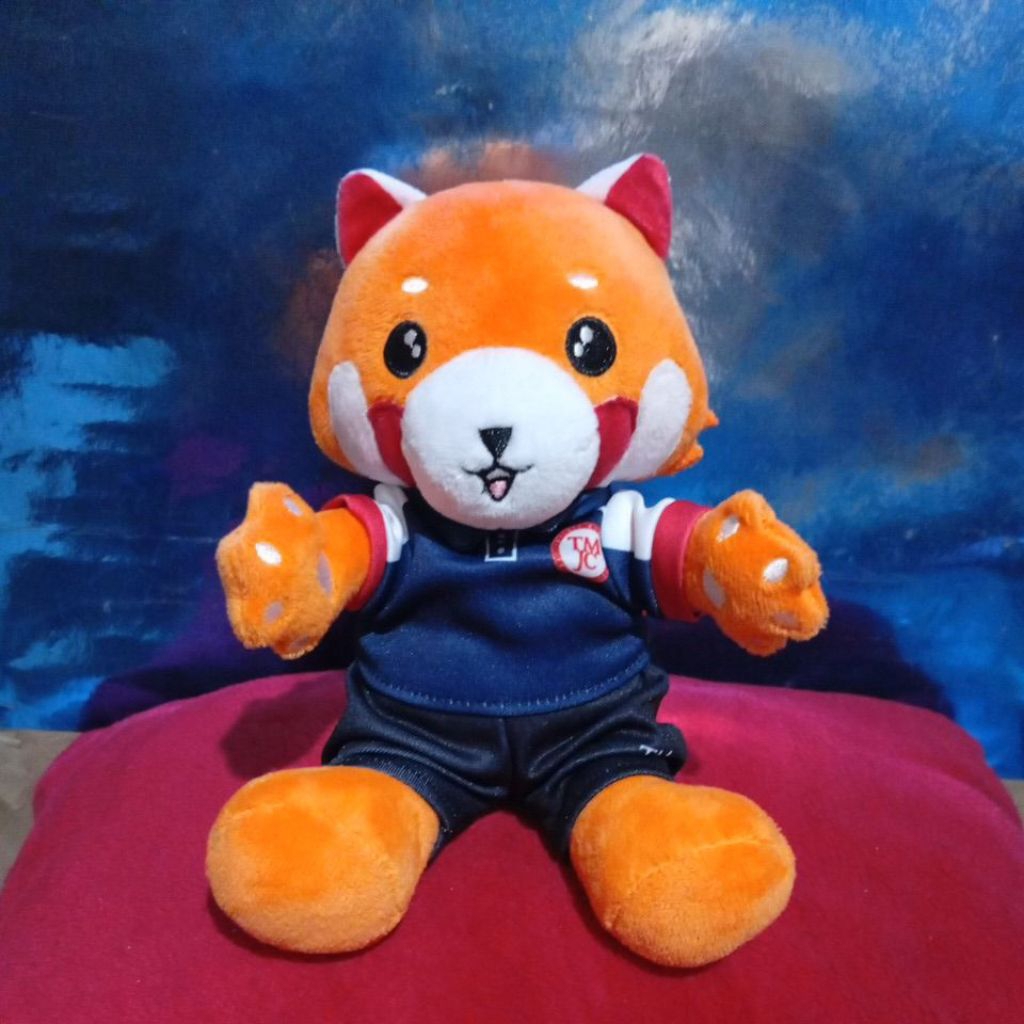 boneka pl karakter srigala.