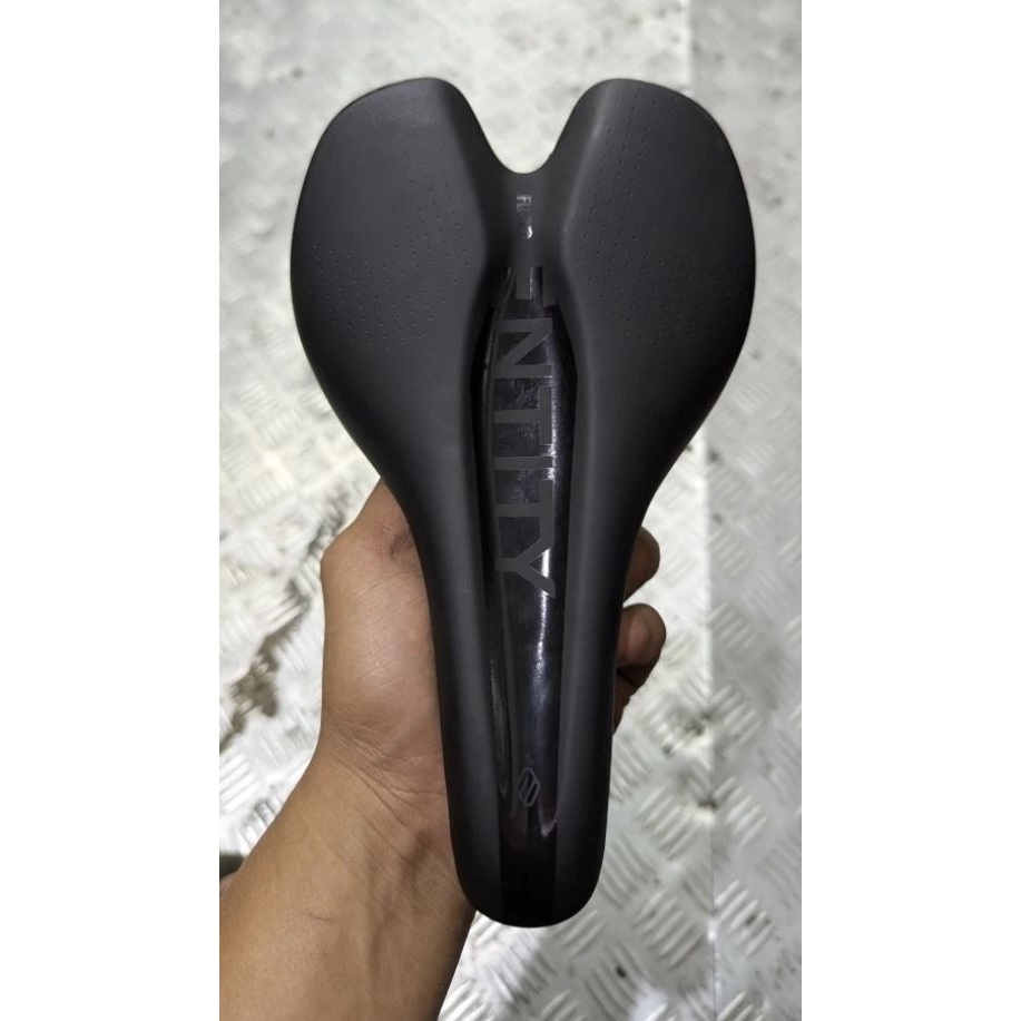 ENTITY Sadel Entity Flux 2