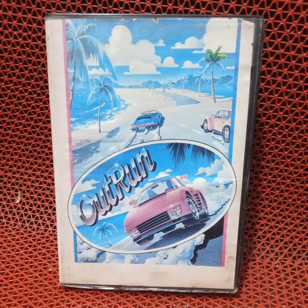 KASET SEGA OUT RUN 100% ORIGINAL COVER OK KASET OK,100% ORIGINAL MULUS