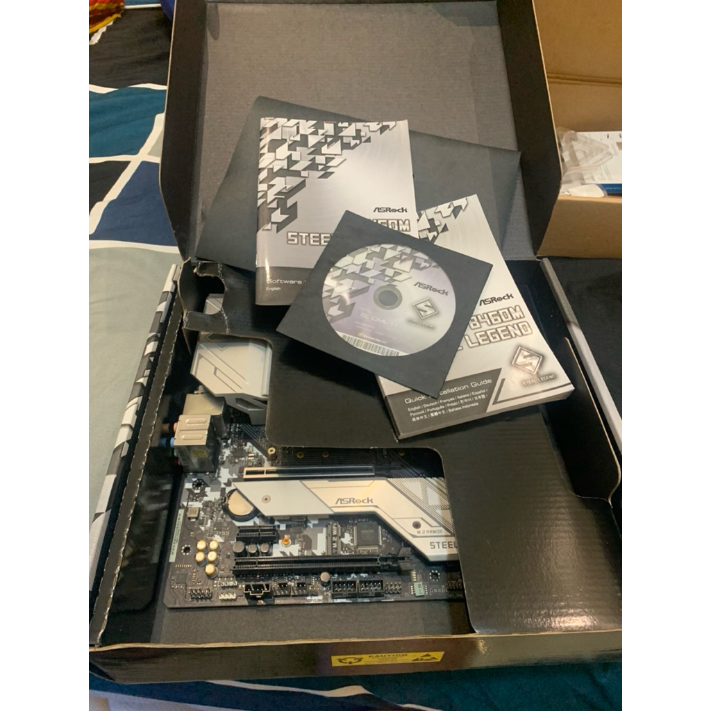 Mobo ASRock B460M STEEL LEGEND + intel i5 10400f