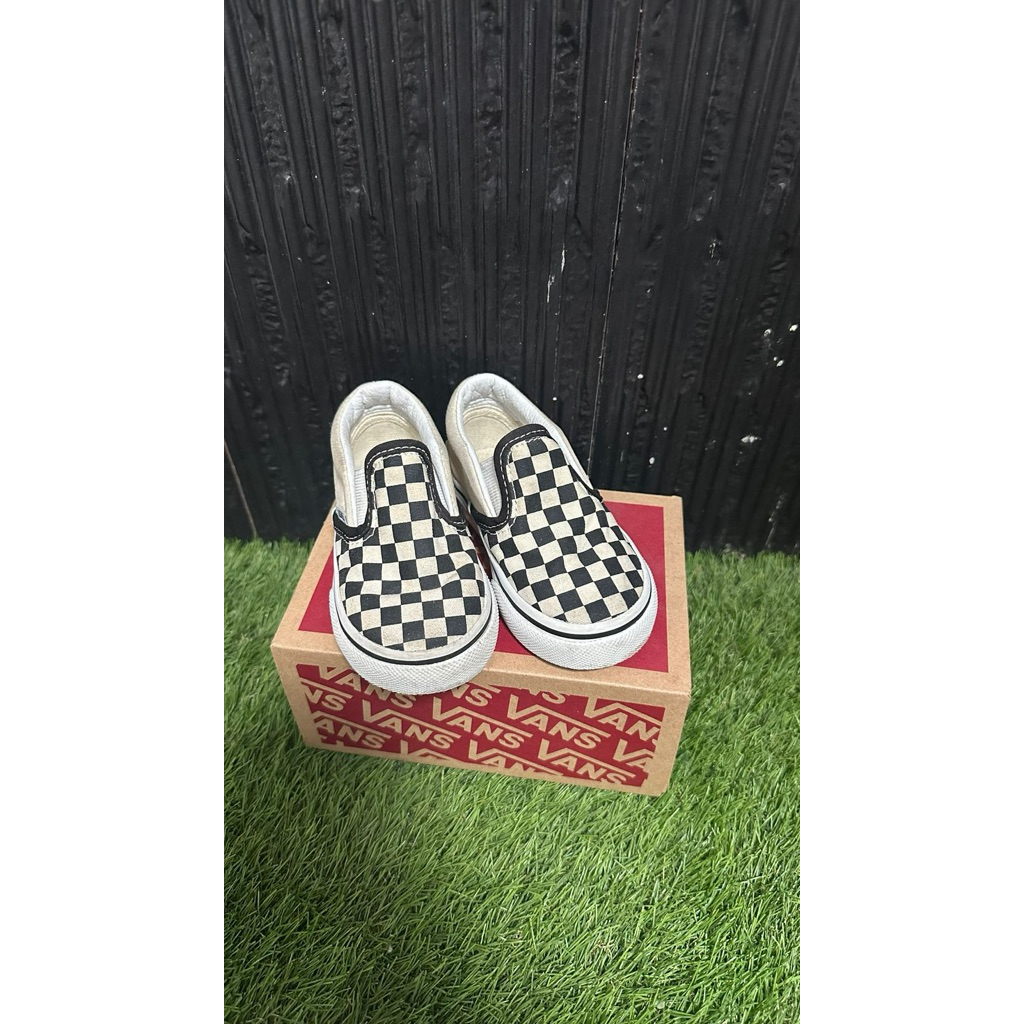 vans catur