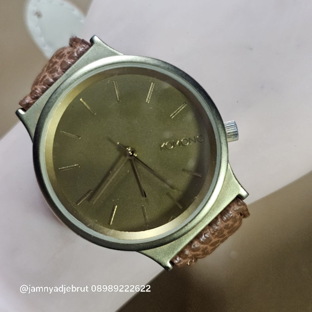 Jam Komono I am The Wizard Gold Bekas