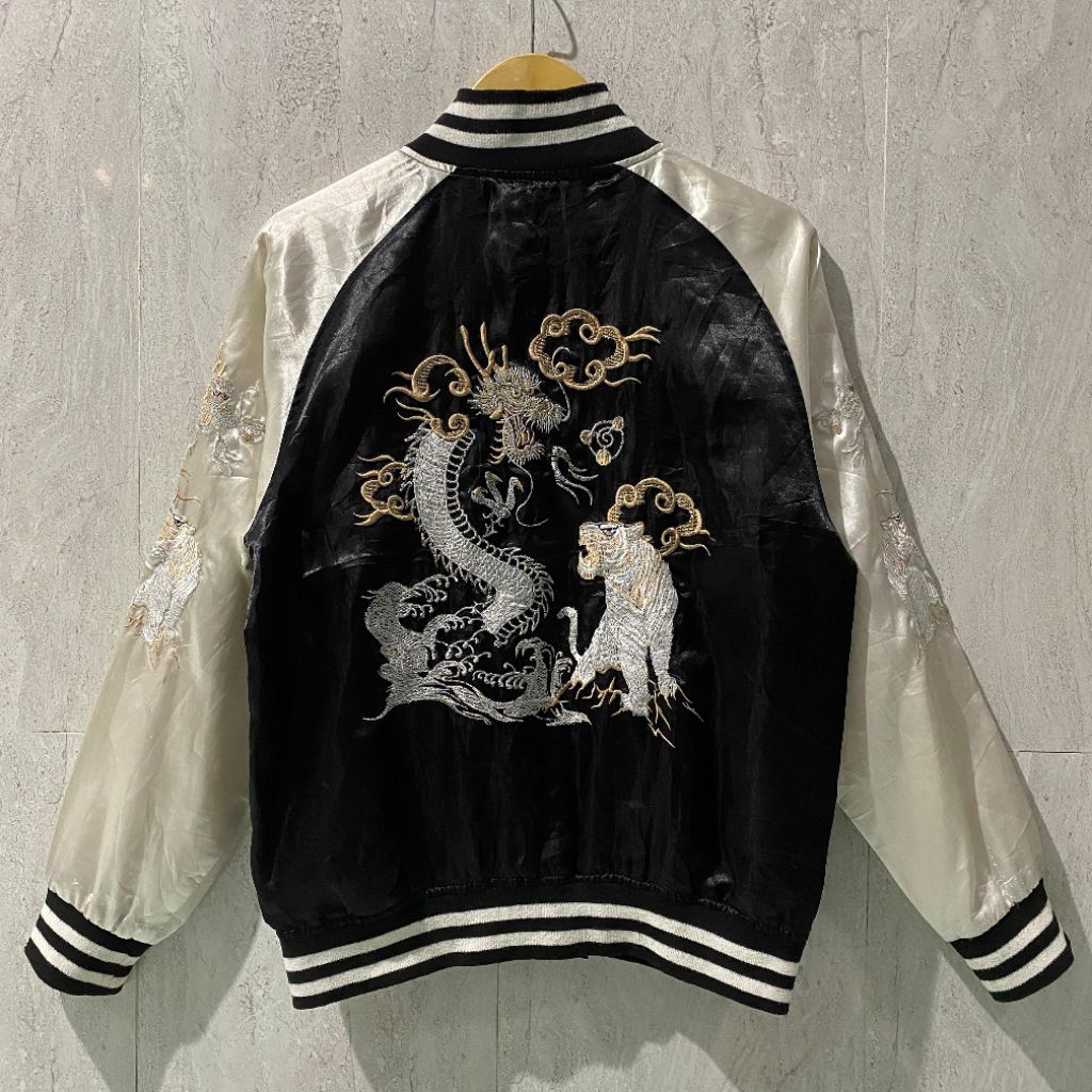 READY
•SUKAJAN RYUTORA JAPANESE TRADITIONAL