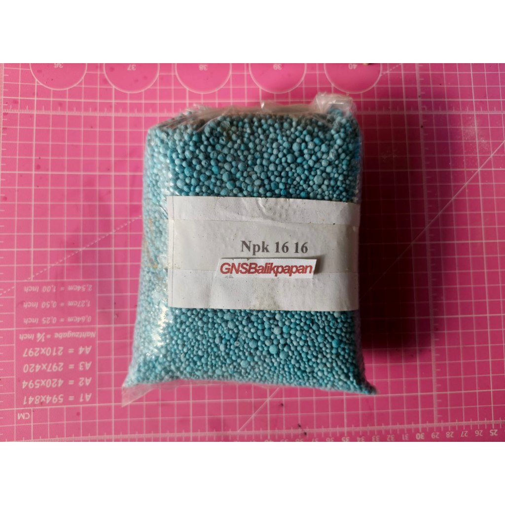 PUPUK NPK  16 16