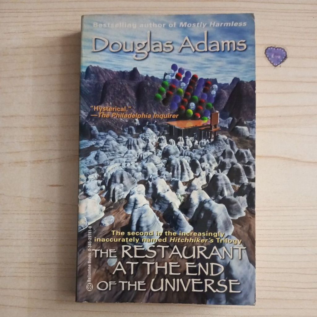NOVEL THE RESTAURANT AT THE END OF THE UNIVERSE BY DOUGLAS ADAMS