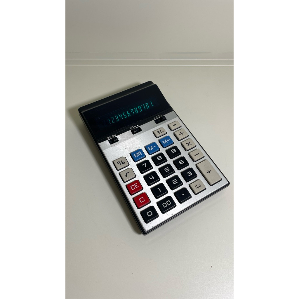 Casio j-30 eletronic calculator