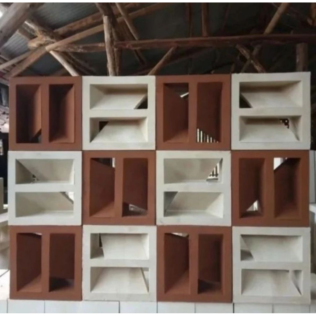 Roster tipe kupu kupu Merah, roster beton, roster minimalis, roster lubang angin, roster dua sisi