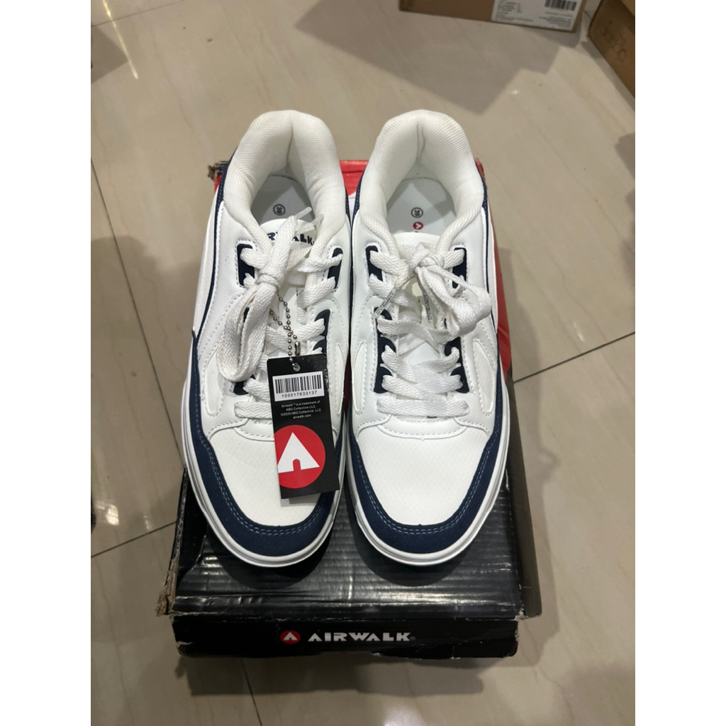 Airwalk Delray White/Navy 100% Original