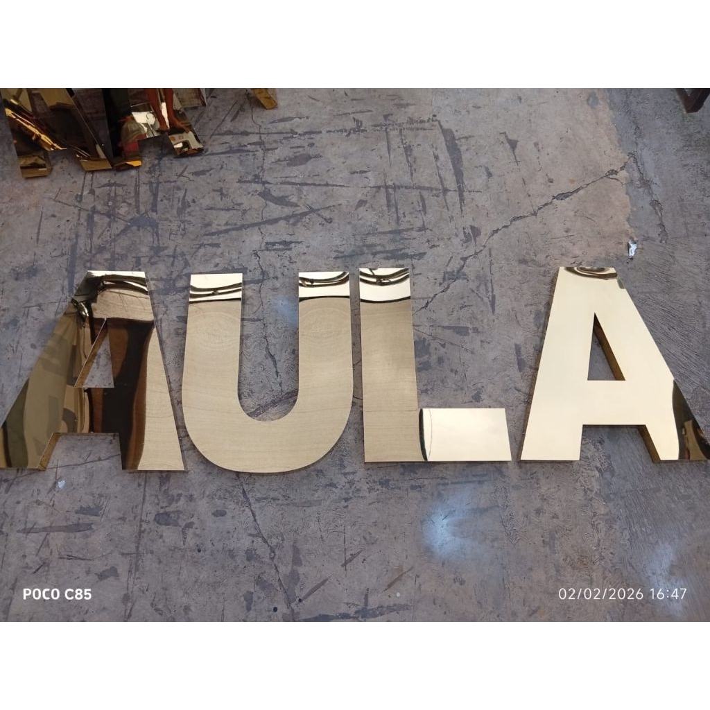 Swaylineshop Huruf Timbul 3D Stainless Gold