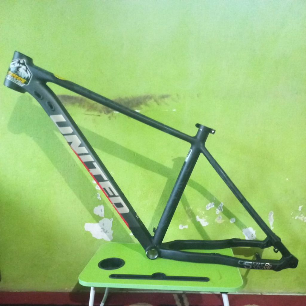 Frame United Clovis 5.10, M 27.5
