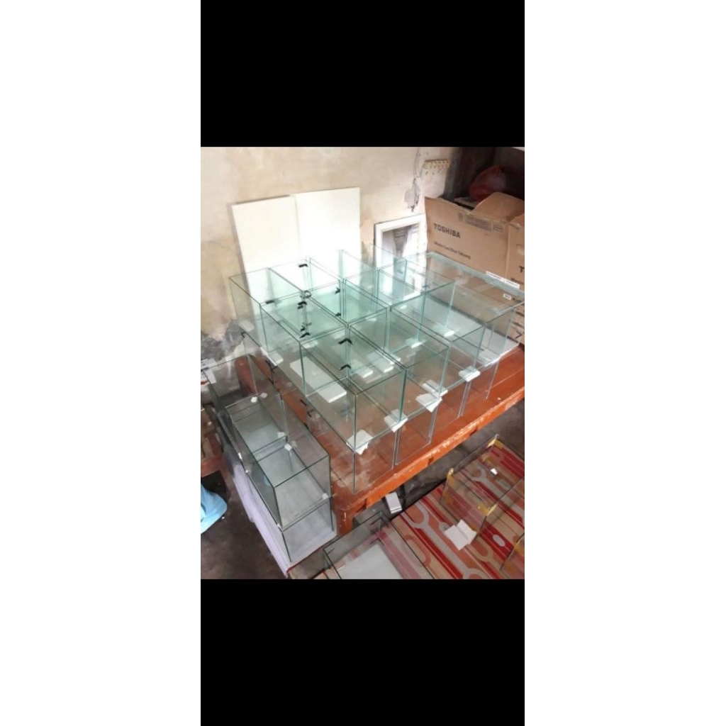 Aquarium 30x20x20 Baru