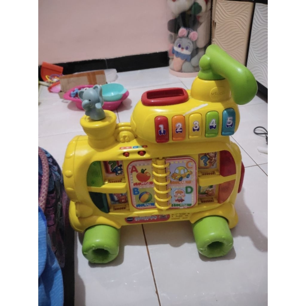 Push walker brand Vtech