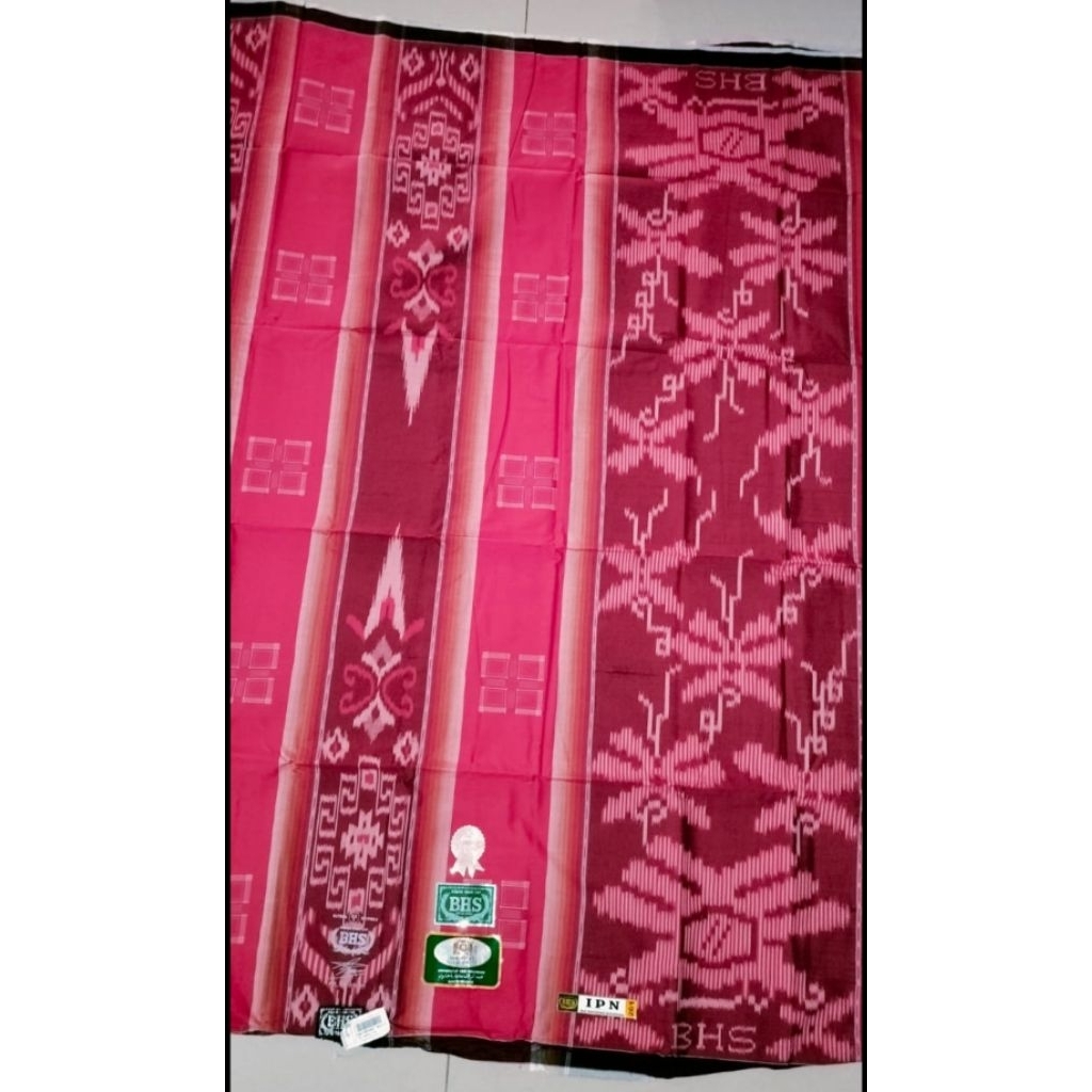 SARUNG BHS MST IPN SILVER SUTERA SPUNSILK 210 WARNA HITAM