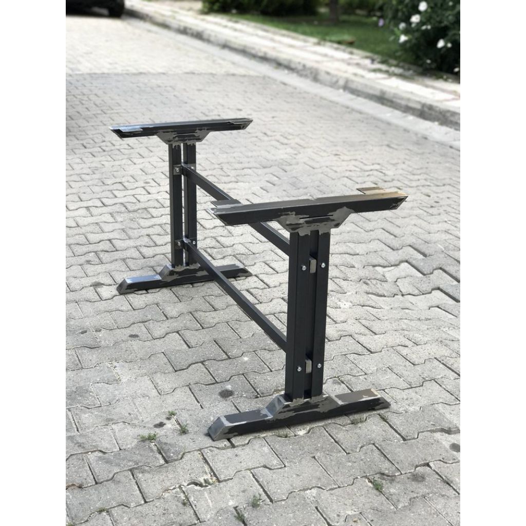 kaki meja komputer meja kerja besi holo 4x4