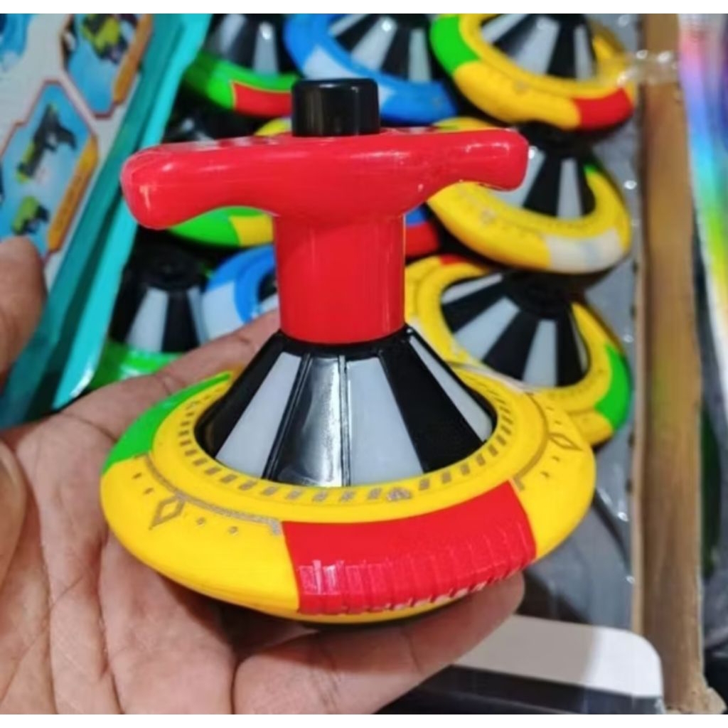 Mainan Gangsing Led Ufo Dengan lampu dan musik